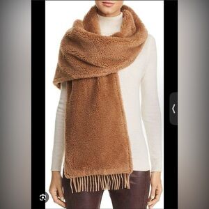 Max Mara teddy camel scarf